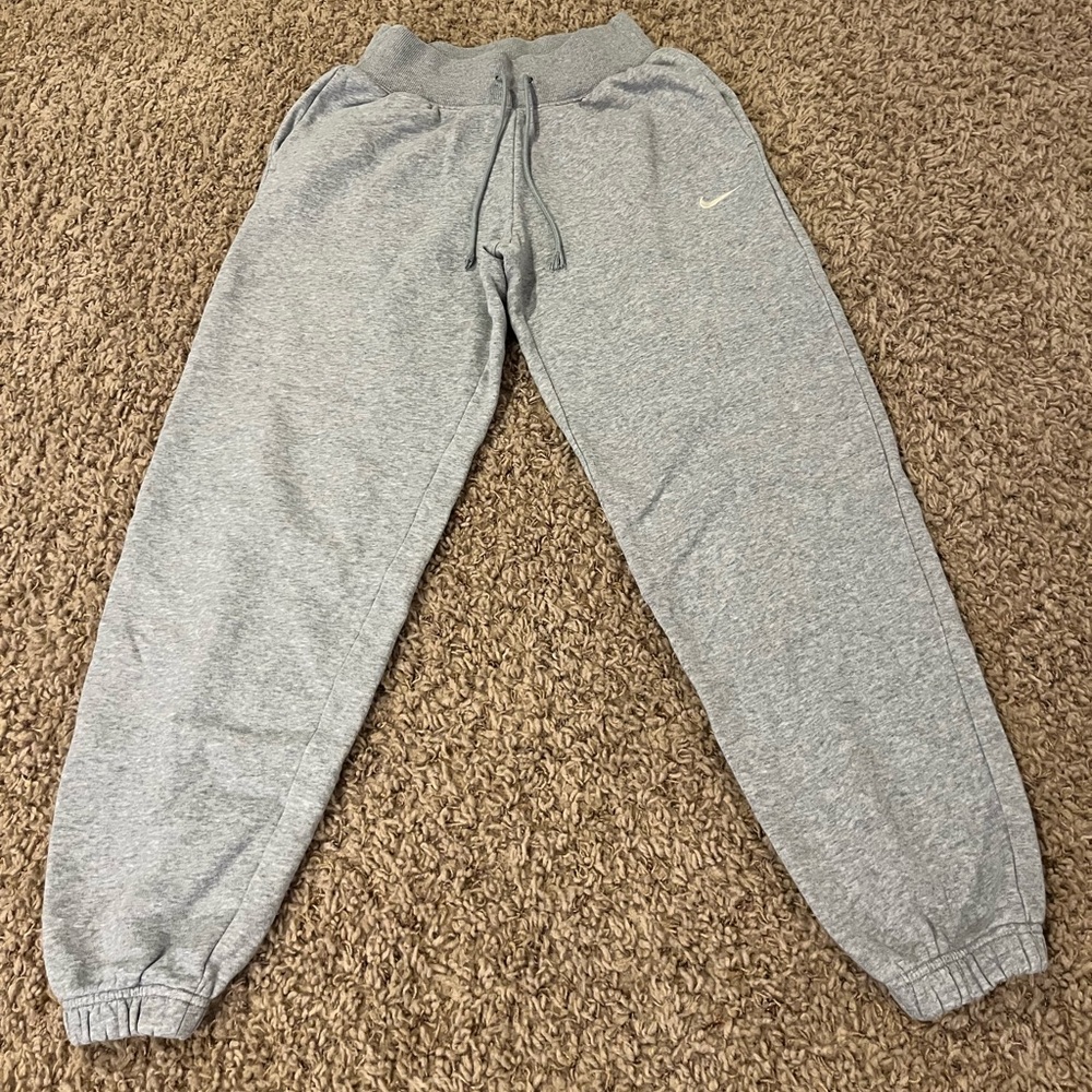 Nike Light Gray Sweats